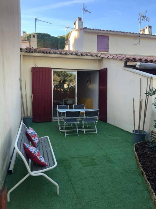 Joli Appartement A Proximite Du Village Naturiste Agde Extérieur photo